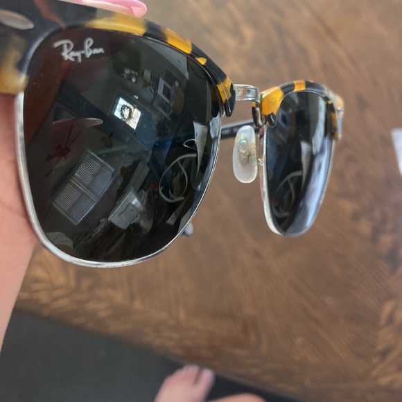 Ray-Ban tortoise shell Clubmasters - Picture 3 of 4